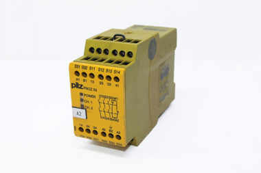 Pilz PNOZ X3 230VAC/24VDC 3S 1O Safety Relay 774318