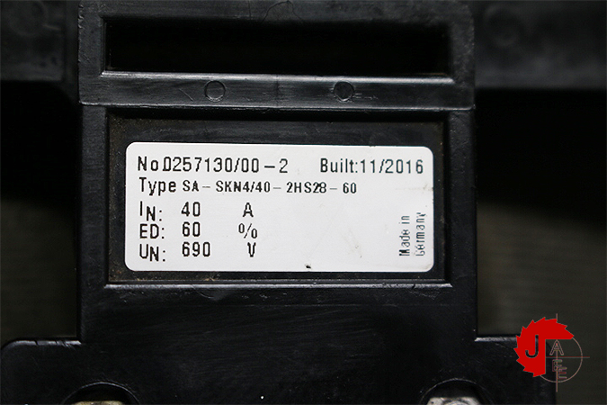 VAHLE SA-SKN4/40-2HS28-60 Current collector 690V /40A