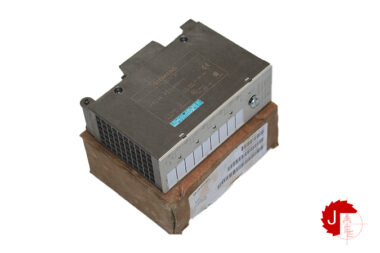 SIEMENS	  6ES5 452-8MR11	 RELAY OUTPUT MODULE