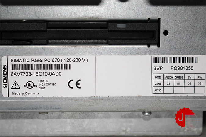 SIEMENS 6AV7723-1BC10-0AD0 SIMATIC PANEL PC 670