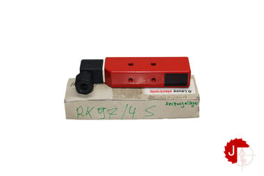 Leuze RK 97/4 S Unpolarized retro-reflective photoelectric sensor 50000556