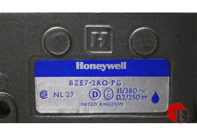 Honeywell BZE7-2RQ-PG Limit switch