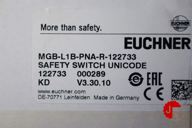 EUCHNER MGB-L1B-PNA-R-122733 Handle module /Evaluation module and bus module MGB-H-AA1A2-R-106049