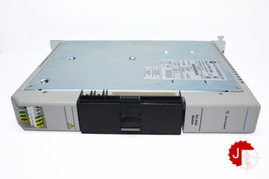 ALLEN-BRADLEY 1394C-AM07 AC Servo axis module 5kW. 7.5A CONT.15 A PEAK 1394C-AM07 SERIES C