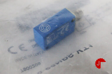 SICK IQ10-06NPS-KT1 INDUCTIVE PROXIMITY SENSORS