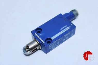 Telemecanique ZCMD21C12 Limit switch