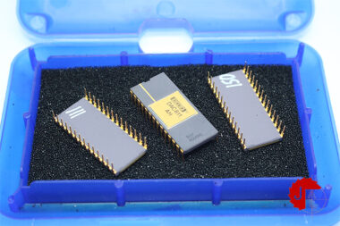 Burr-Brown DAC811AH Microprocessor-Compatible12-BIT DIGITAL-TO-ANALOG CONVERTER