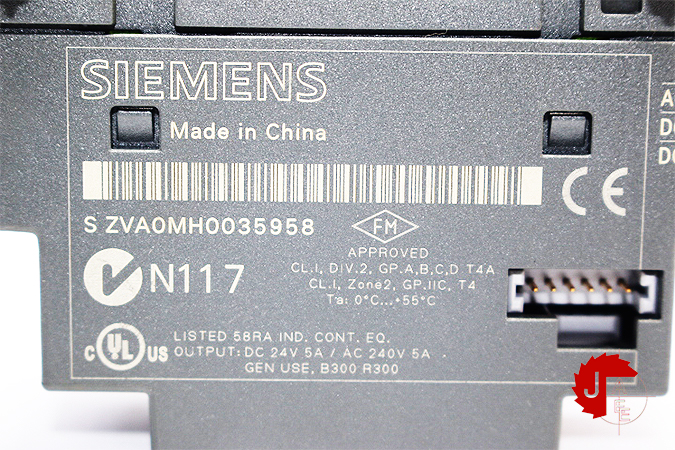 SIEMENS 6ED1055-1HB00-0BA0 EXPANSION MODULE