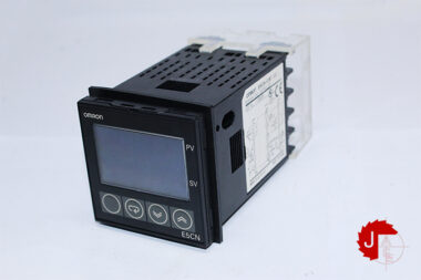 OMRON E5CN-R2MT-500 Digital Temperature Controller