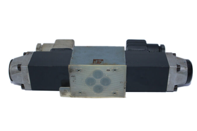 REXROTH 4WE 6 J53/AG220NZ4 SOLENOID OPERATED DIRECTIONAL VALVE - Image 4