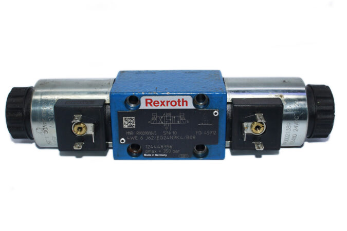 REXROTH R900901045 DIRECTIONAL CONTROL VALVE 4WE 6 J62/EG24N9K4/B08 - Image 3