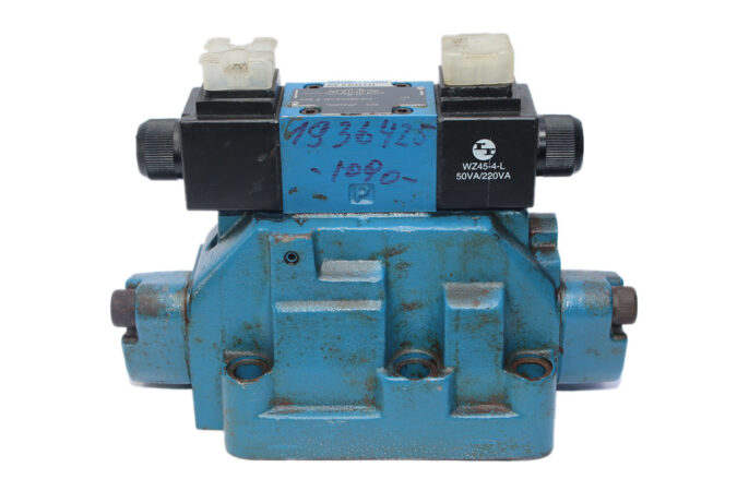 REXROTH R900911762 DIRECTIONAL CONTROL VALVE R900933488 - Image 5
