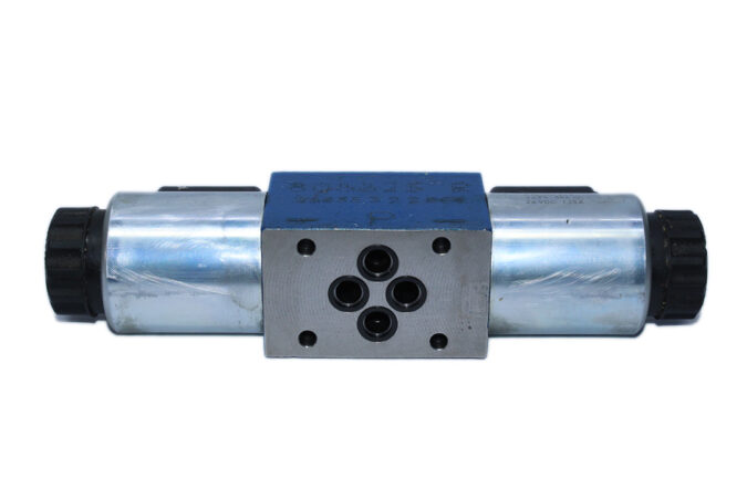 REXROTH R901235365 DIRECTIONAL CONTROL VALVE 4WE6D73-62/OFEG24N9K72L/A12 - Image 6