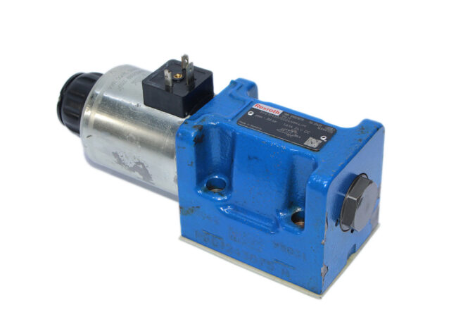 REXROTH R901278770 DIRECTIONAL CONTROL VALVE 3WE10A50/EG24N9K4/M - Image 5