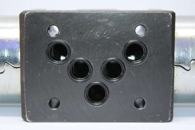 DUPLOMATIC DS5-S4/12N DIRECTIONAL CONTROL VALVE - Image 5