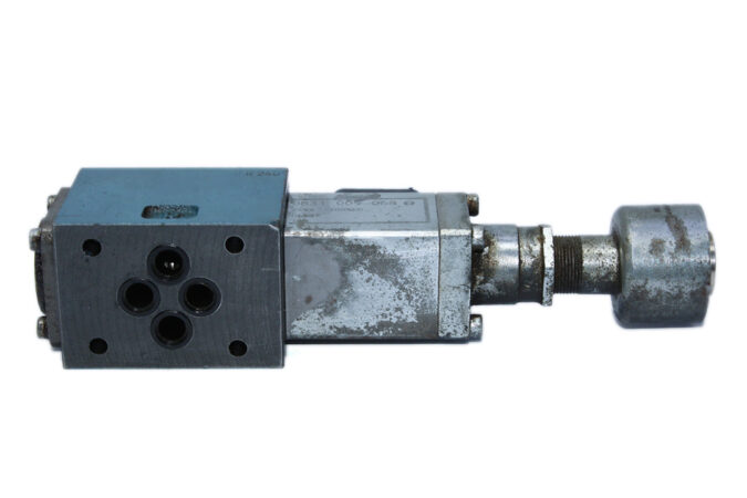 BOSCH 0 810 090 336 DIRECTIONAL CONTROL VALVE - Image 8