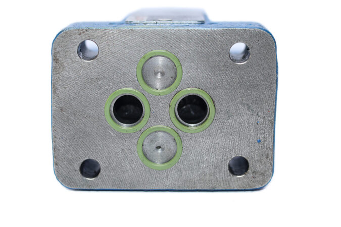 REXROTH R900205523 FLOW CONTROL VALVE 2FRM6B76-32/25QMV - Image 4