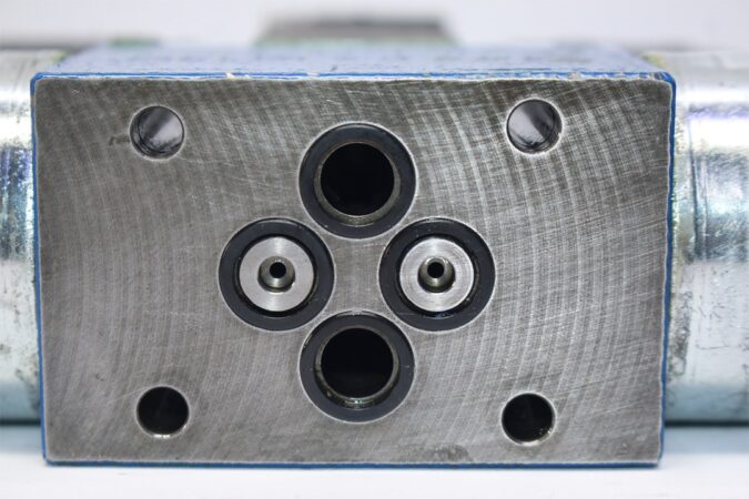 REXROTH R900958859 PROPORTIONAL PRESSURE REDUCING VALVE 3DREPE6C-20=25EG24N9K31/F1M=00 - Image 5