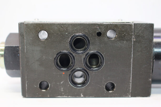 SATURN SMPR-03-P-S-3 FLOW CONTROL VALVE - Image 5