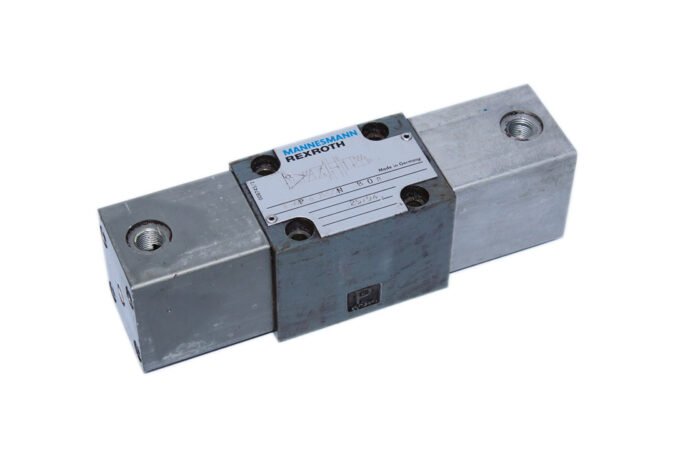 REXROTH 4WP6J35/N B08 DIRECTIONAL CONTROL VALVE