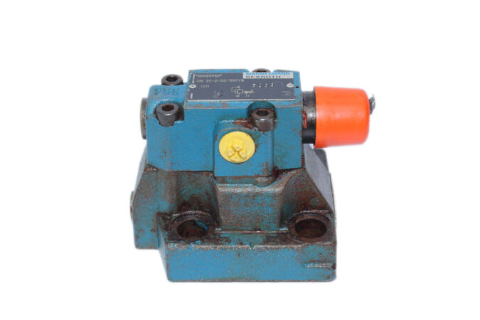 REXROTH R900923960 PRESSURE REDUCING VALVE DB20-2-52/330YB - Image 4