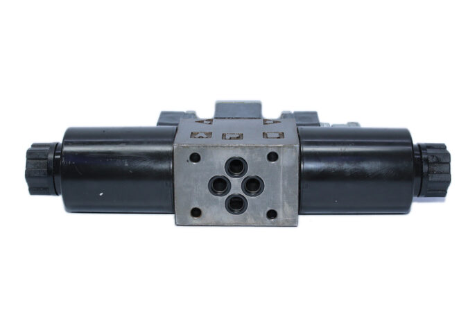 NACHI SE-G01-E3X-GR-D2-40 LOW POWER SOLENOID VALVE - Image 6