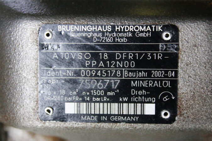BRUENINGHAUS HYDROMATIK A10VSO 18 DFR1/31R-PPA12N00 AXIAL PISTON VARIABLE PUMP 00945178
