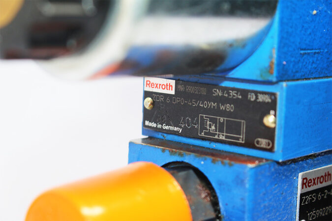 REXROTH R900548271 DIRECTIONAL CONTROL VALVE R900926695 - Image 5