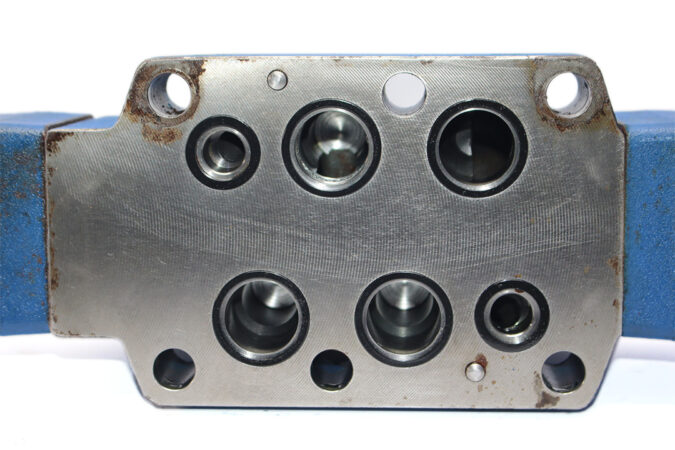 REXROTH R900548271 DIRECTIONAL CONTROL VALVE R900926695 - Image 8