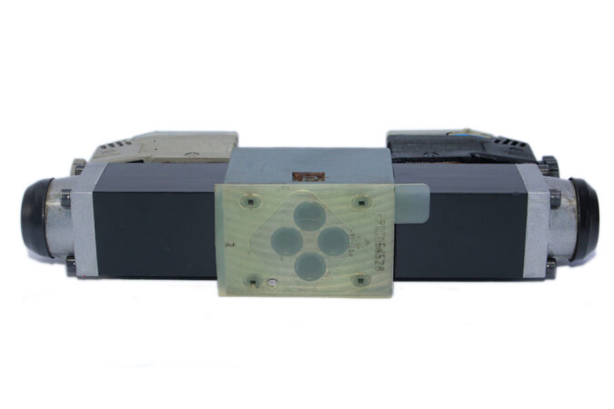 REXROTH 4WE6J52/AW220-50NZ5L DIRECTIONAL CONTROL VALVE - Image 5