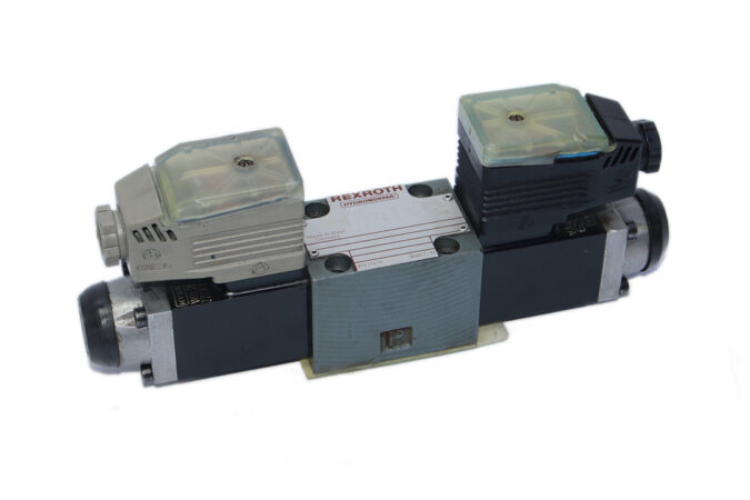REXROTH 4WE6J52/AW220-50NZ5L DIRECTIONAL CONTROL VALVE