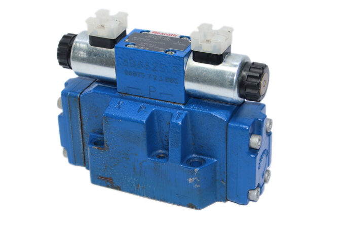 REXROTH R900561288 DIRECTIONAL CONTROL VALVE R900930809 - Image 6