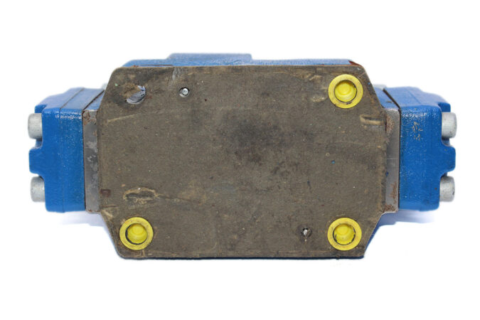 REXROTH R900561288 DIRECTIONAL CONTROL VALVE R900930809 - Image 8