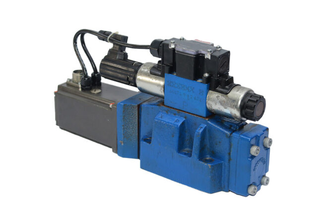 REXROTH R900891138,4WRTE-42/M PROPORTIONAL DIRECTIONAL VALVE R900954279 - Image 6