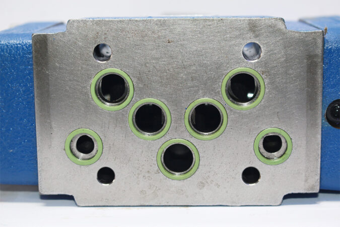 REXROTH R900930264,3DREPE6C-20=25EG24N9K31/A1V=00 PROPORTIONAL PRESSURE REDUCING VALVE R901146849 - Image 9