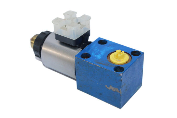 REXROTH R901065547 PROPORTIONAL PRESSURE REDUCING VALVE DBET-62/315YG24K4V - Image 4