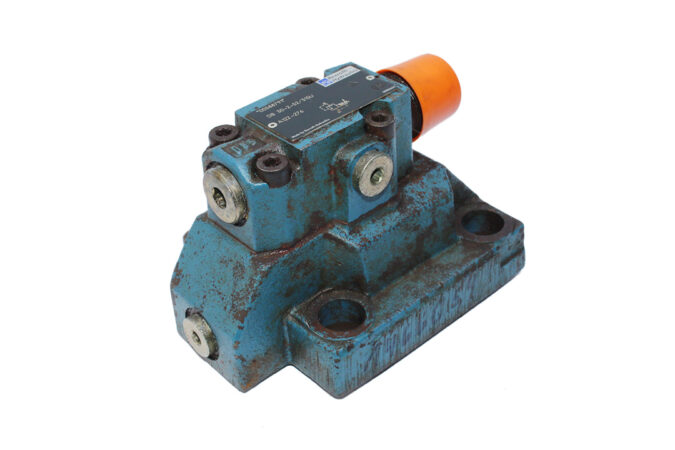 REXROTH R900588791 PRESSURE RELIEF VALVE DB30-2-52/315U - Image 4