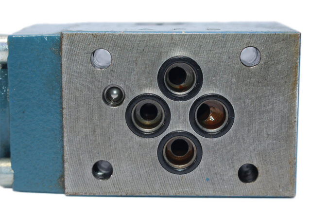 BOSCH 0 811 150 104 PRESSURE CONTROL VALVE - Image 4