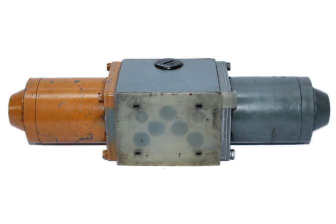 REXROTH 4WE 10E11/LW220-50N DIRECTIONAL CONTROL VALVE - Image 7