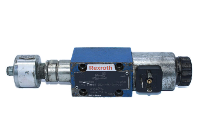 REXROTH R900616979 DIRECTIONAL CONTROL VALVE 4WE6B62/EG24N9K4QM0G24 - Image 5