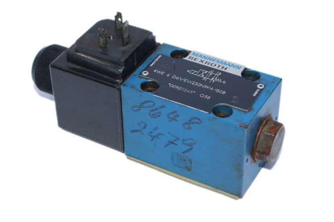 REXROTH R900920548 DIRECTIONAL CONTROL VALVE 4WE6D61/EW230N9K4/B08 - Image 5