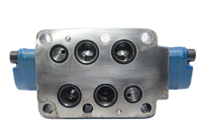 REXROTH R901040590 PILOT OPERATED DIRECTIONAL VALVE 4WEH22J2-76/6EG24N9ETK4/B08 - Image 6
