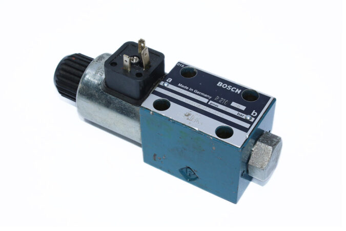 BOSCH 0 810 091 253 DIRECTIONAL CONTROL VALVE 081WV06P1V1033WS024/00D0 - Image 4