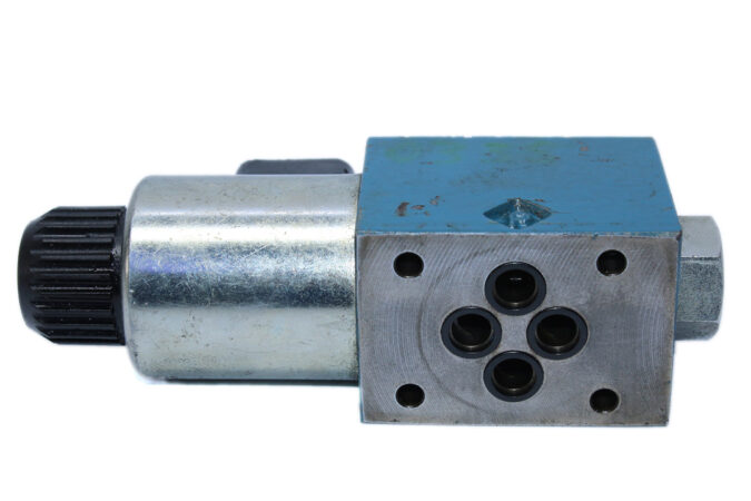 BOSCH 0 810 091 253 DIRECTIONAL CONTROL VALVE 081WV06P1V1033WS024/00D0 - Image 5