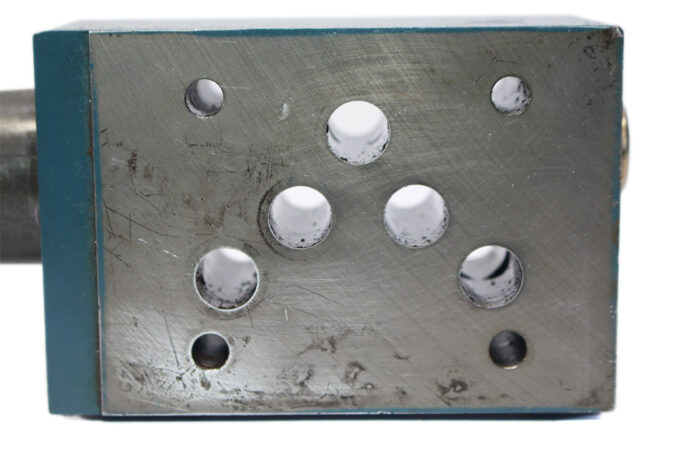 BOSCH 0 811 101 252 PRESSURE RELIEF VALVE - Image 4