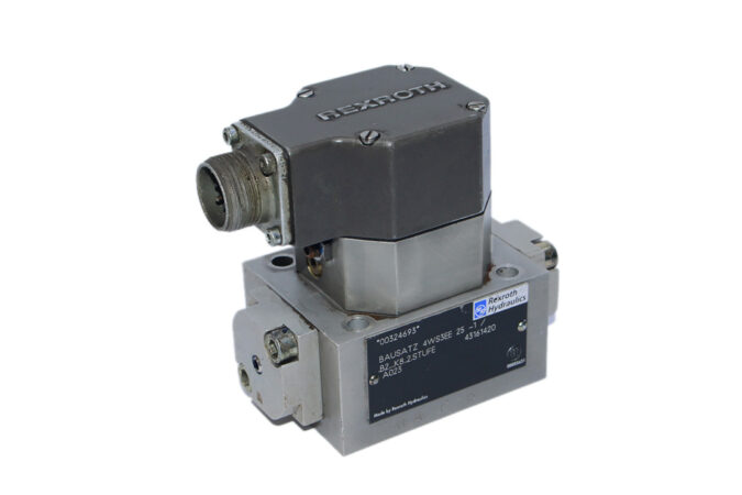 REXROTH R900324693 SERVO DIRECTIONAL VALVE 4WS3EE 25-1/B2…K8.2.STUFE