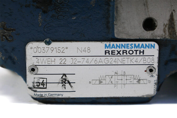 REXROTH R900379152 PILOT OPERATED DIRECTIONAL VALVE 4WEH22J2-74/6AG24NETK4/B08