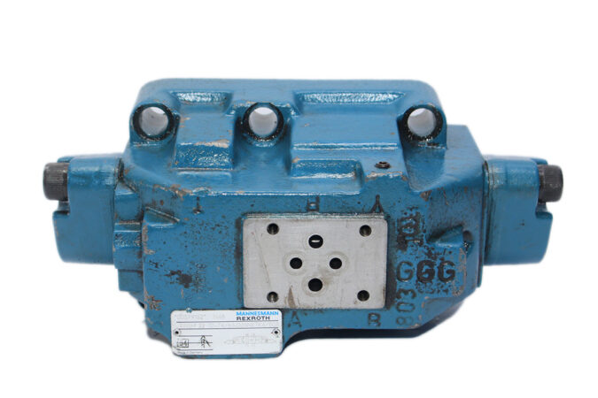 REXROTH R900379152 PILOT OPERATED DIRECTIONAL VALVE 4WEH22J2-74/6AG24NETK4/B08 - Image 4