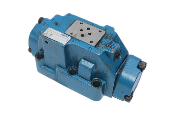 REXROTH R900379152 PILOT OPERATED DIRECTIONAL VALVE 4WEH22J2-74/6AG24NETK4/B08 - Image 5