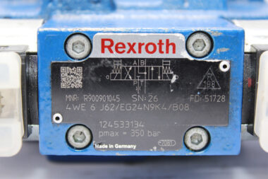 REXROTH R900901045 DIRECTIONAL CONTROL VALVE R900927832